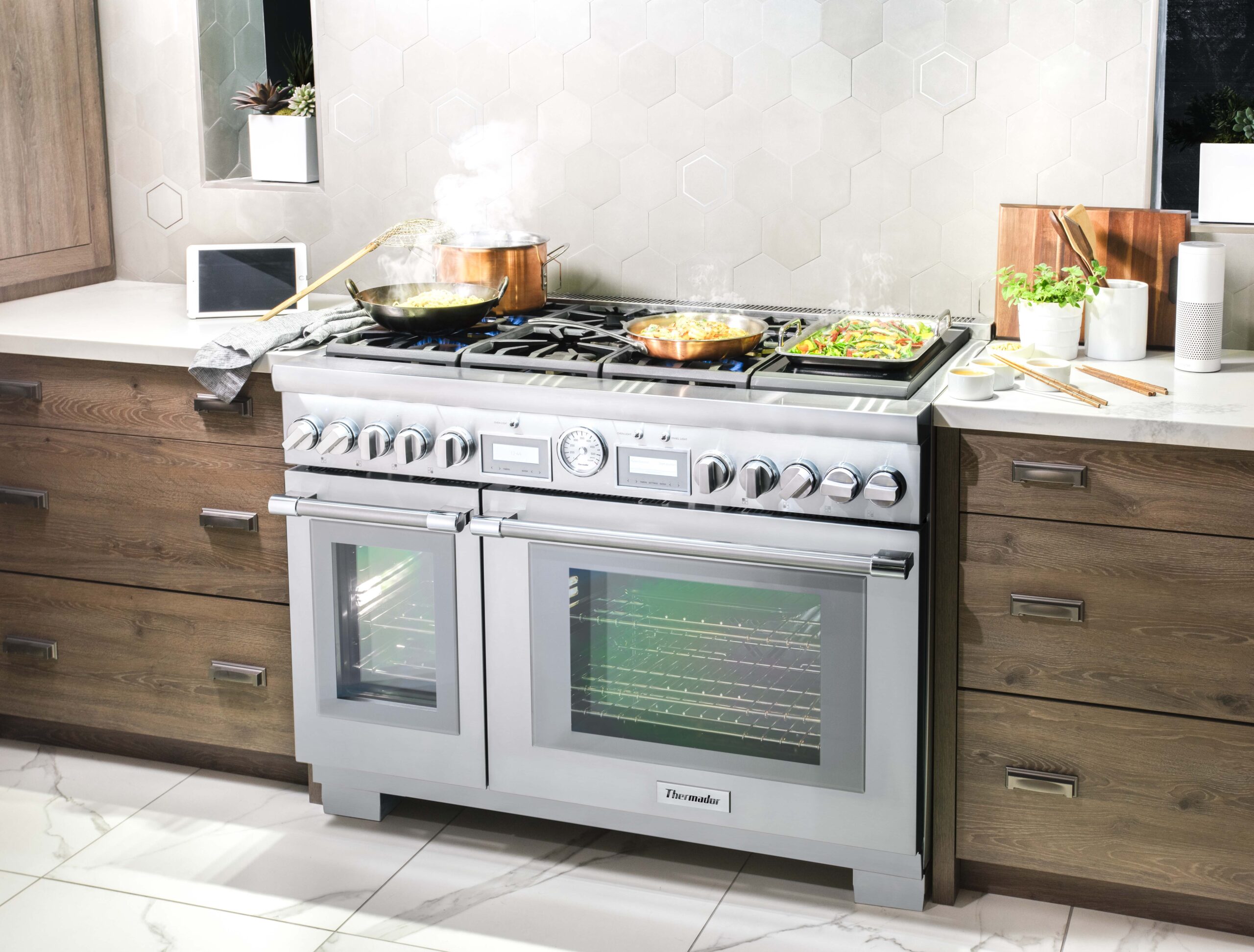 Thermador double oven with Connected Experience by Home Connect